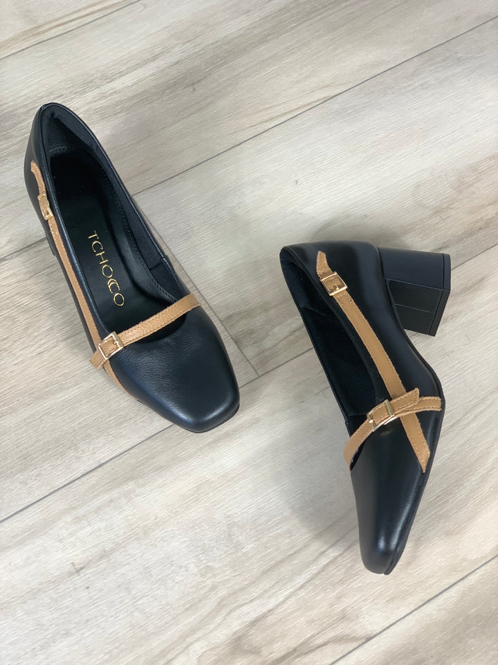 Tchocco Preto/Camel Block Heels