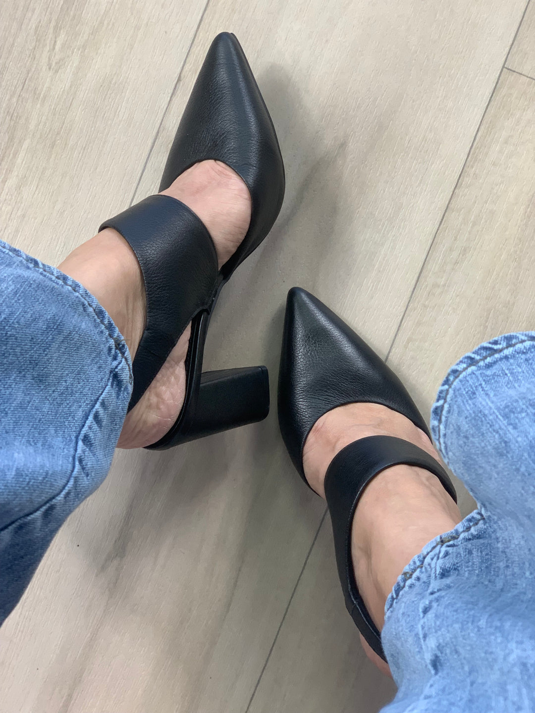 Tchocco 3" Preto Euro Block Heels