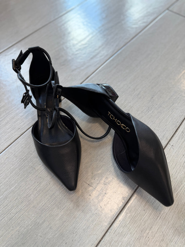 Tchocco Preto C Strap Mary Janes