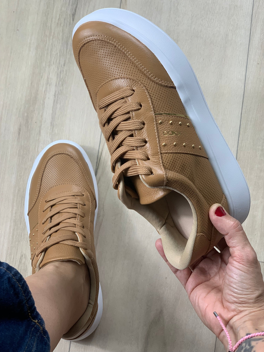 Tchocco Camel Leather Sneakers