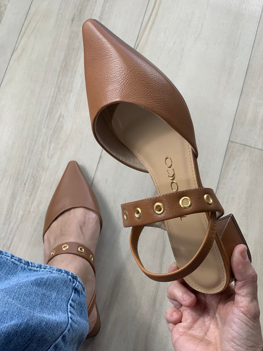 Tchocco Whisky Slingback Flats