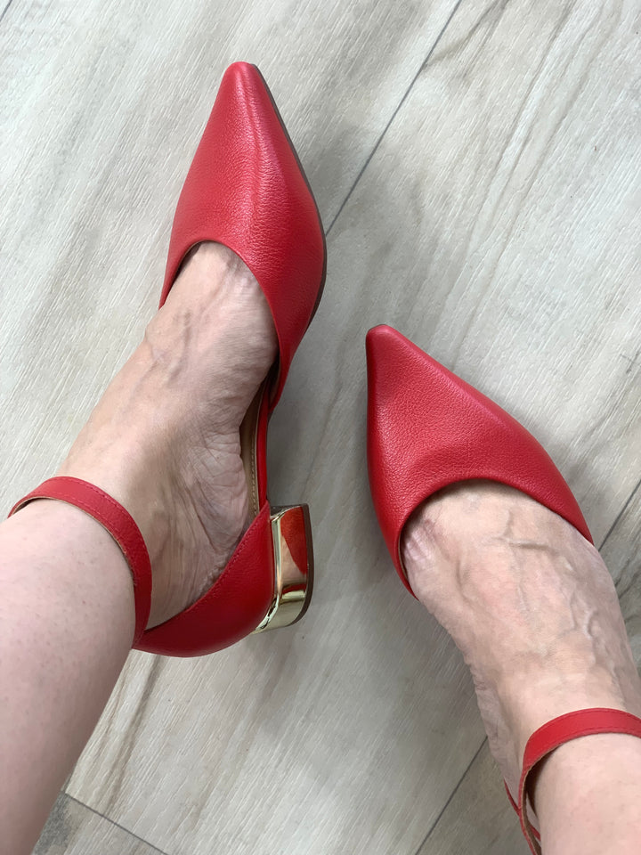 Tchocco Red Mary Janes