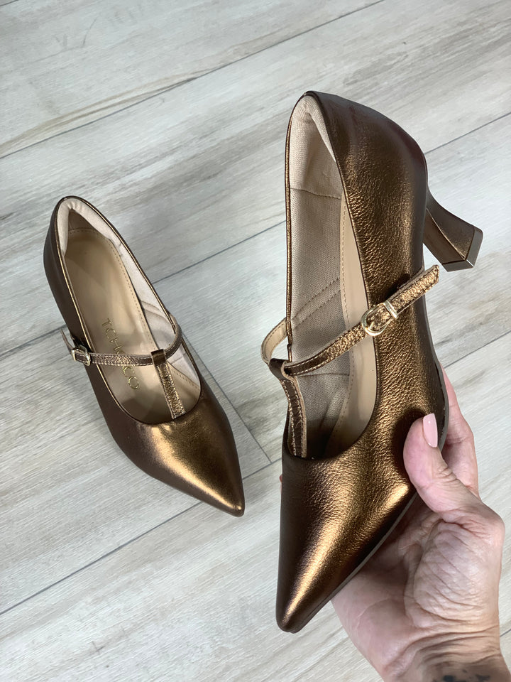 Tchocco Bronze Mary Janes Classic Heels