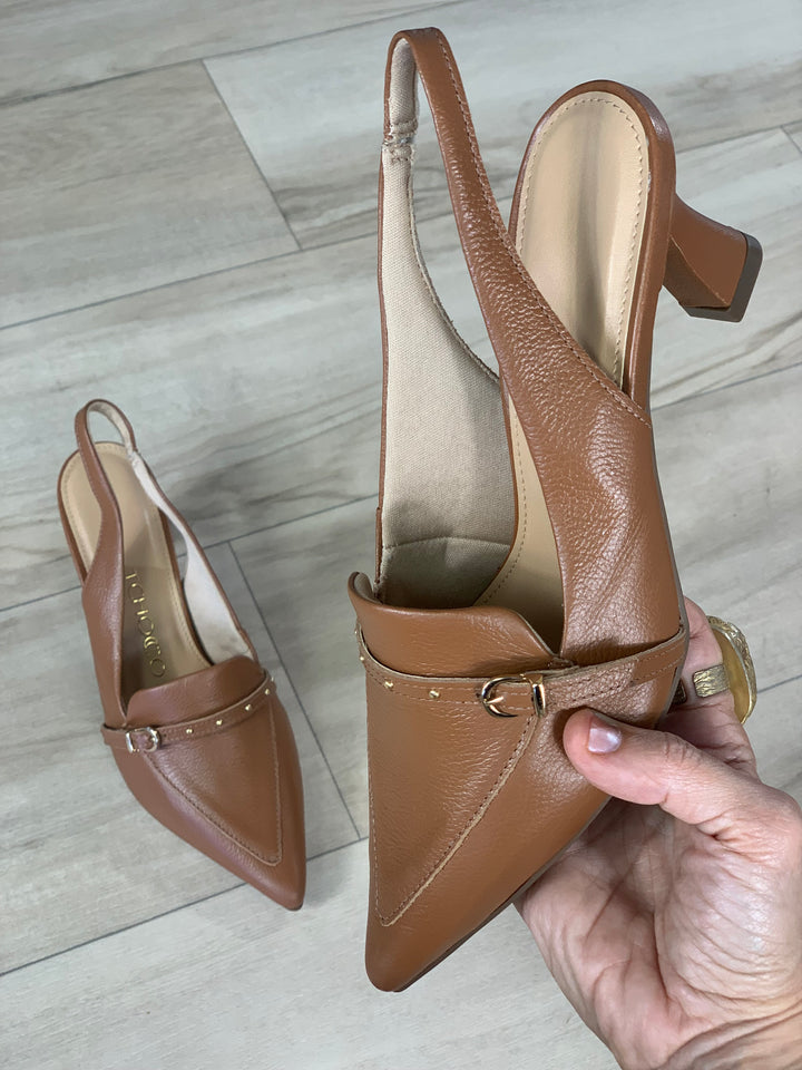 Tchocco Whisky Slingback Classic Heels