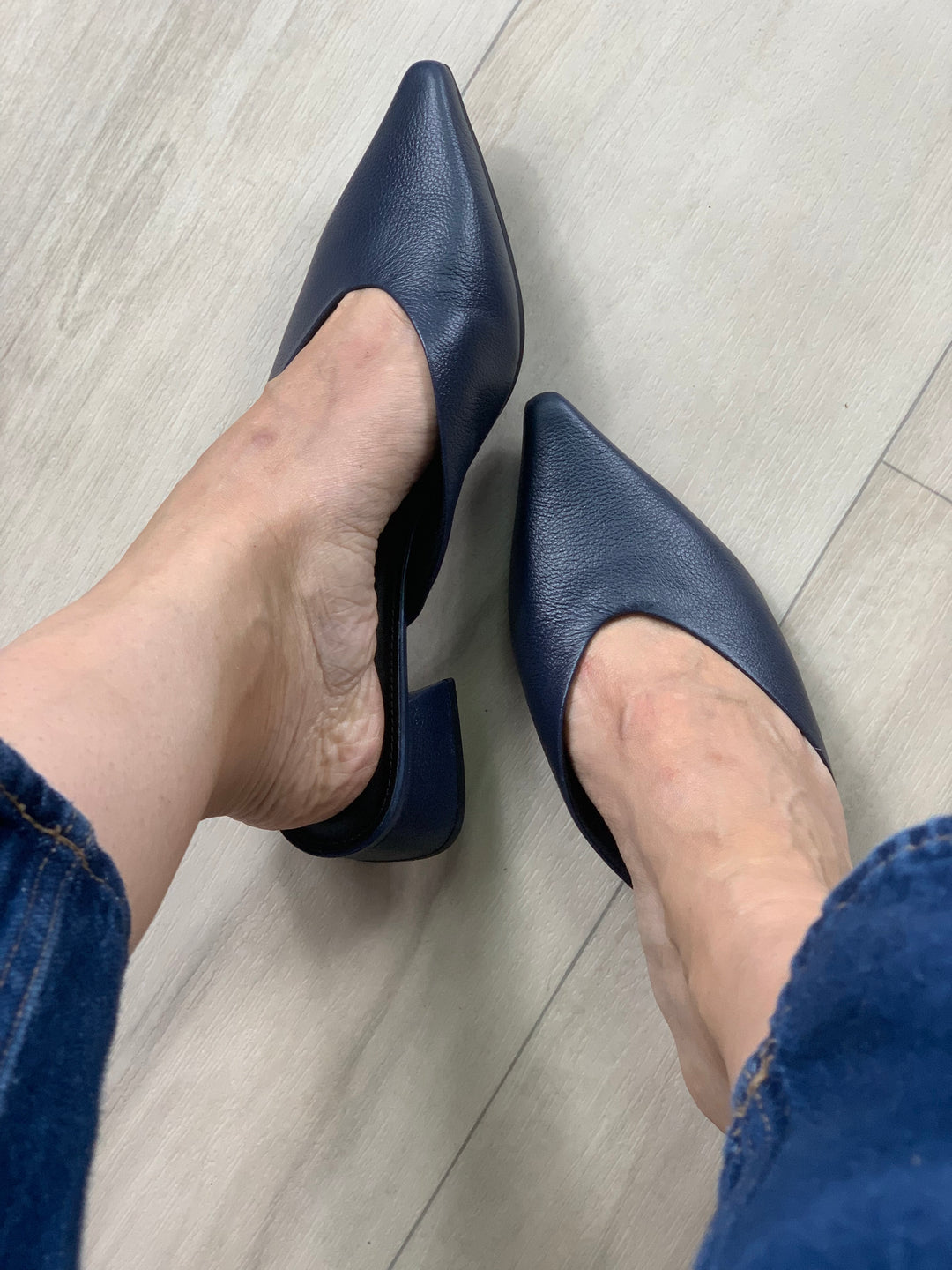 Tchocco Navy Mules