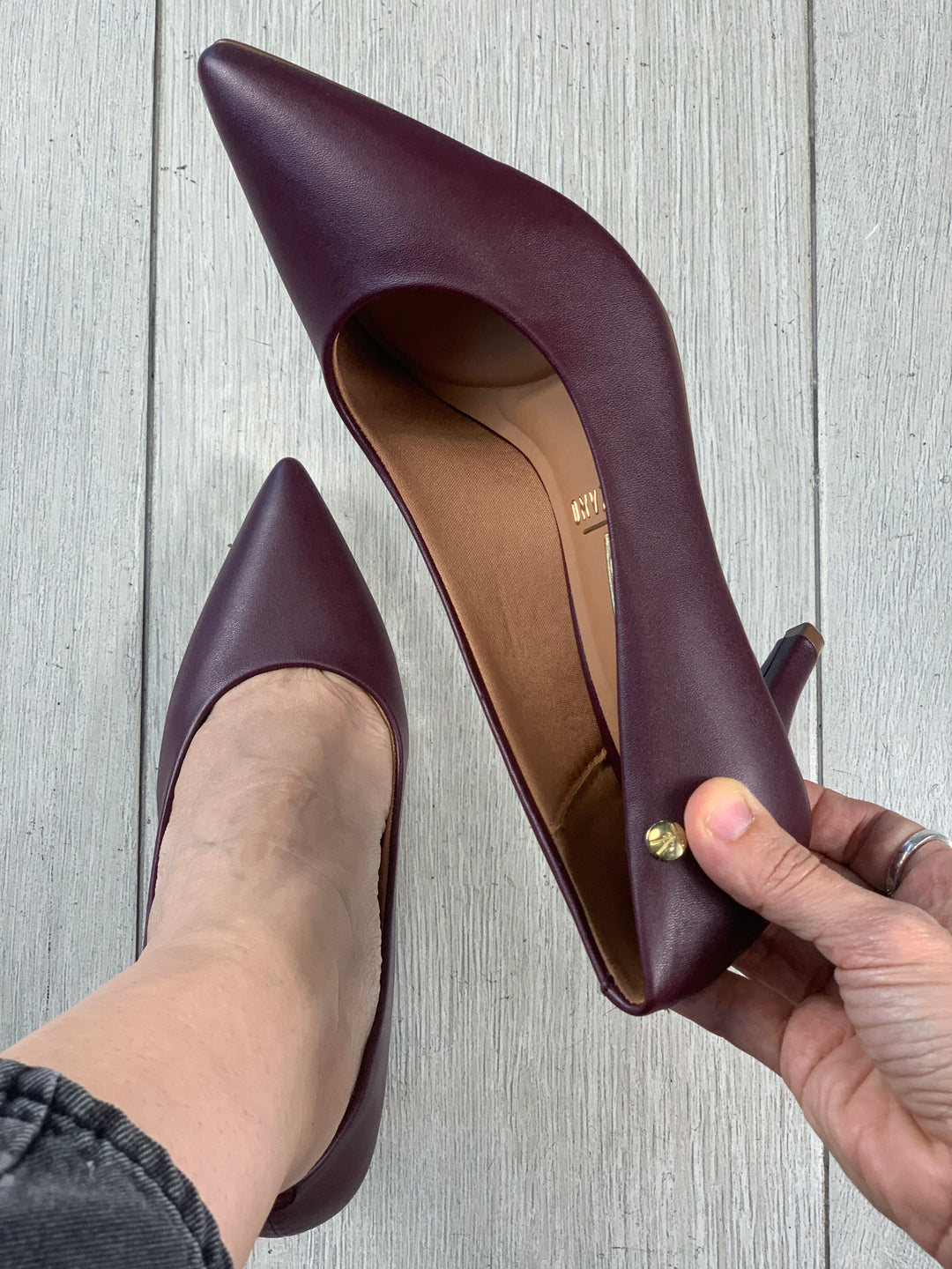 Vizzano Burgundy 2.5” Classic Heels