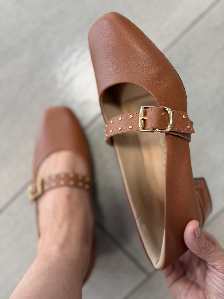 Tchocco Whisky Buckle Flats