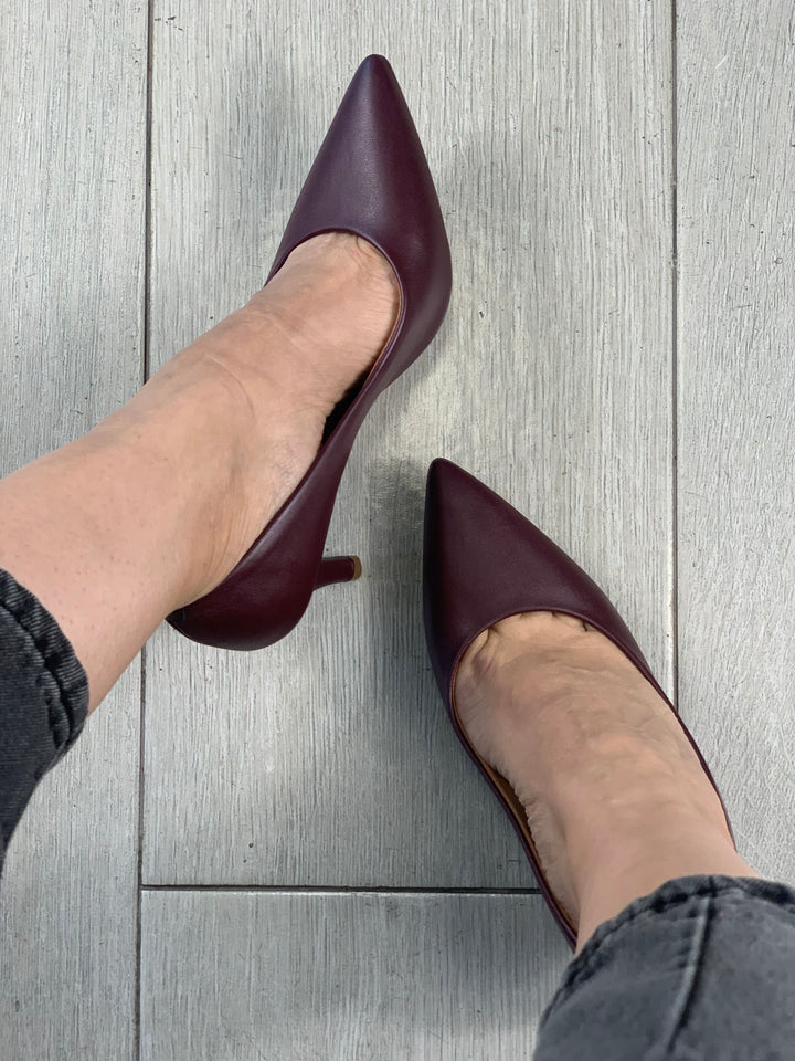 Vizzano Burgundy 2.5” Classic Heels