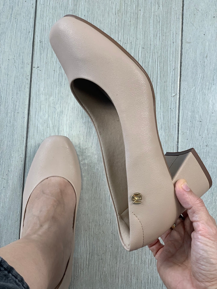 Modare Beige Classic Square Heels