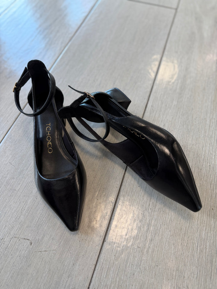 Tchocco Black Strappy Mary Janes