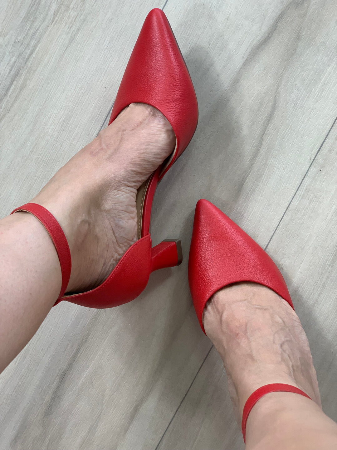 Tchocco Red Buckle Strap Classic Heels