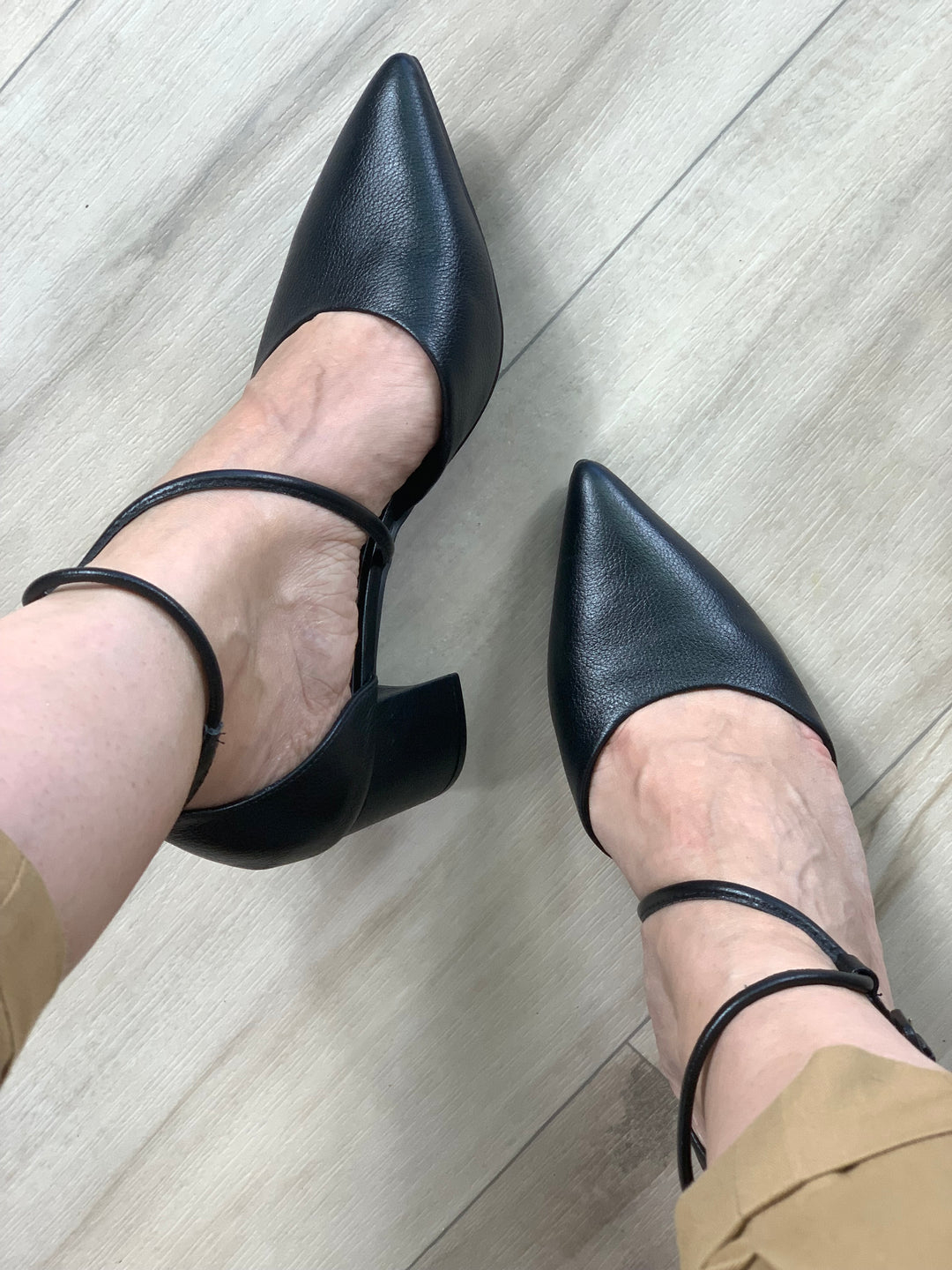 Tchocco Preto Block Heels