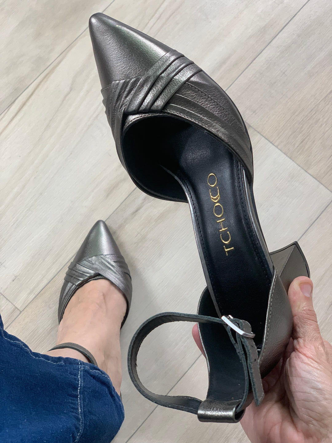 Tchocco Onix Draping Block Heels