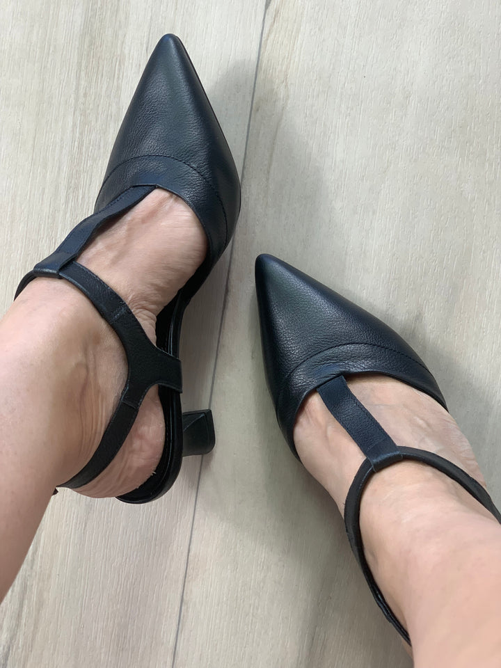 Tchocco Black BS Classic Heels