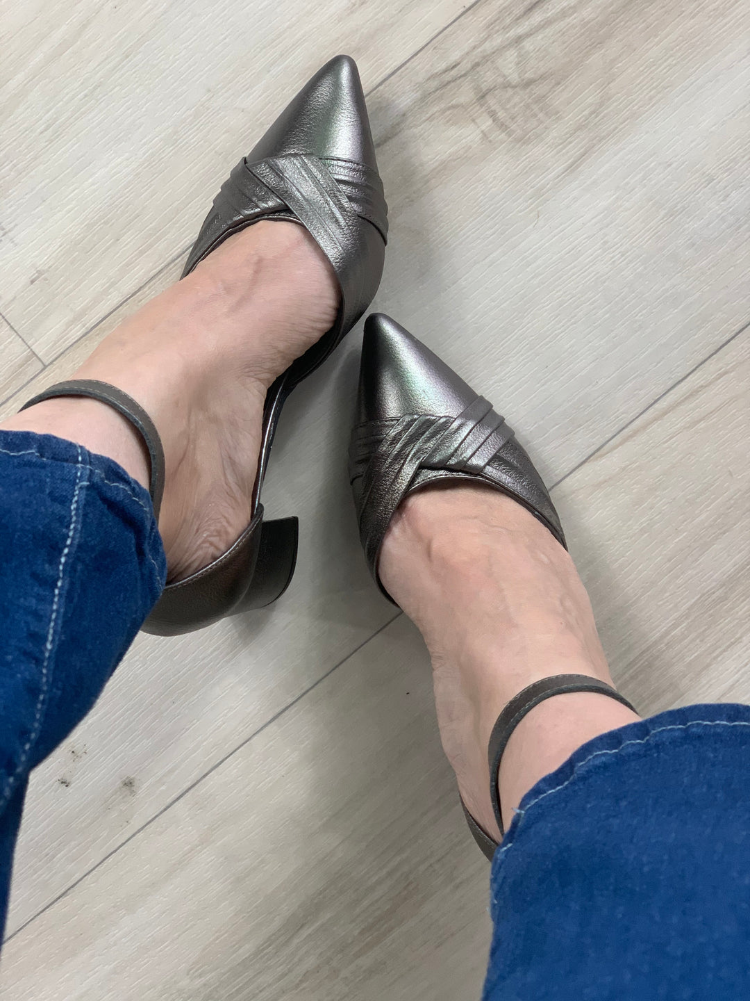 Tchocco Onix Draping Block Heels
