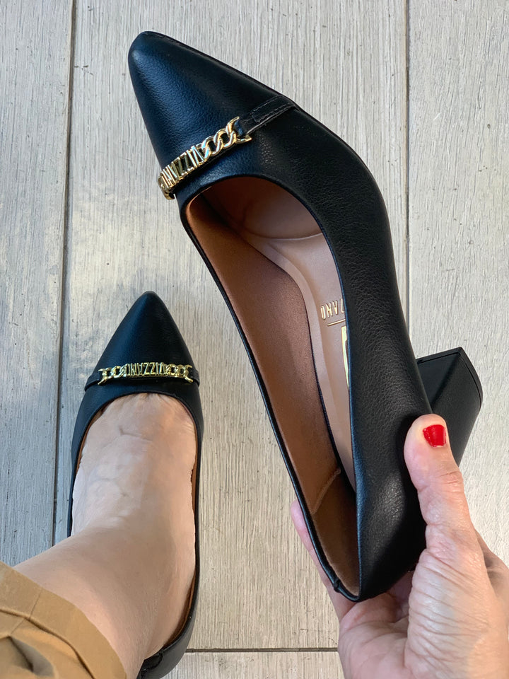 Vizzano Signature Black Square Heels