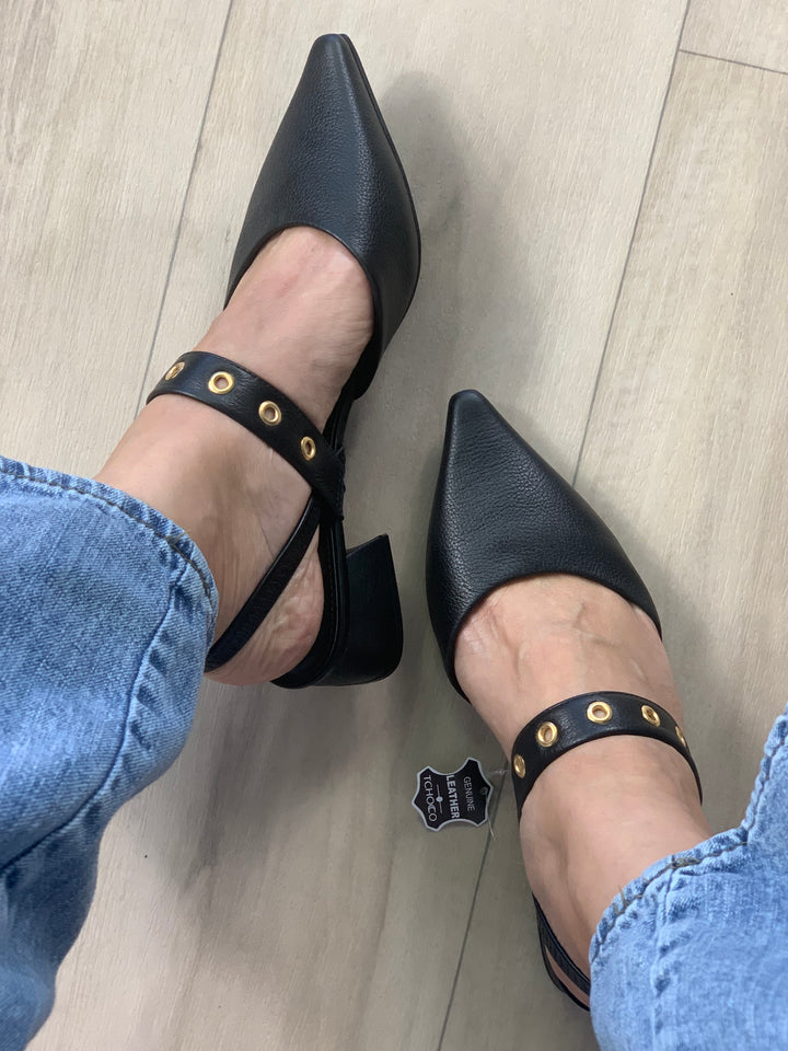Tchocco Black Slingback Flats