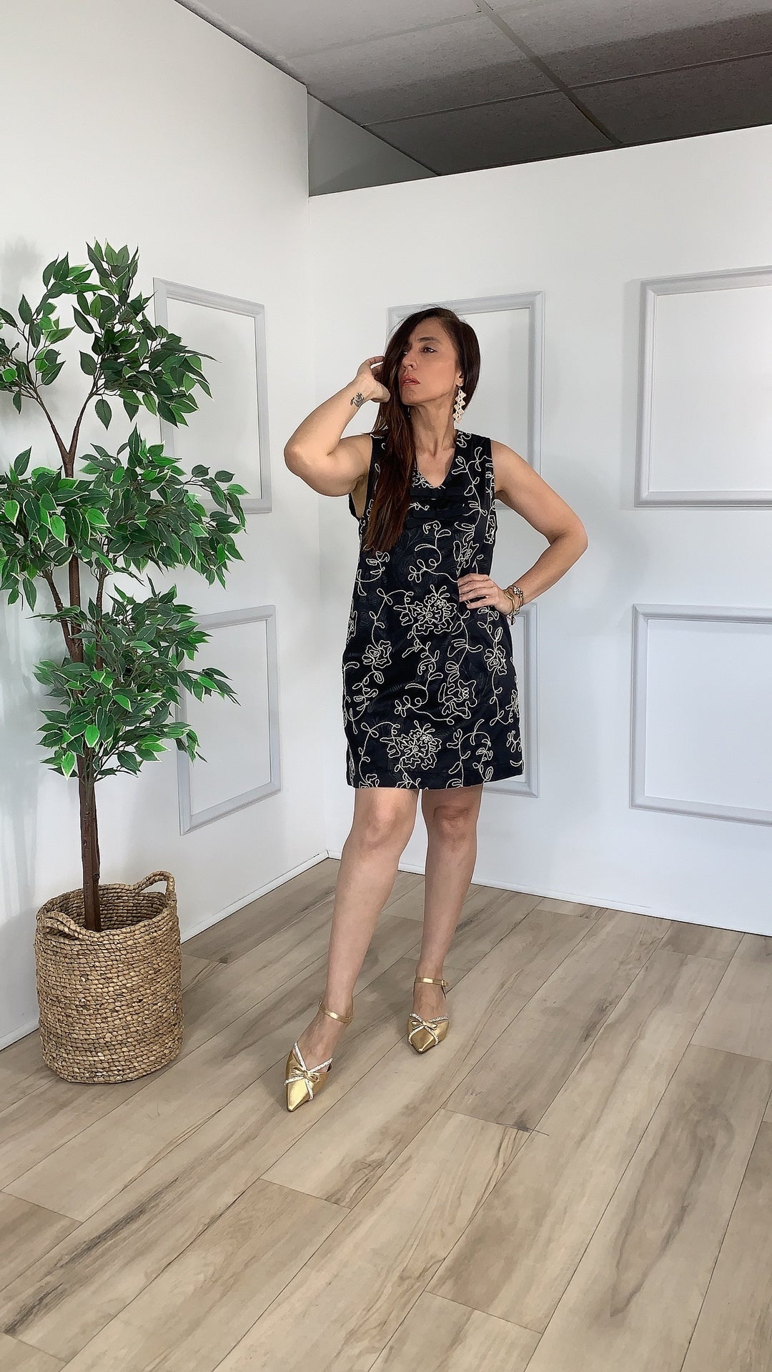 Devoción Black Mini Dress