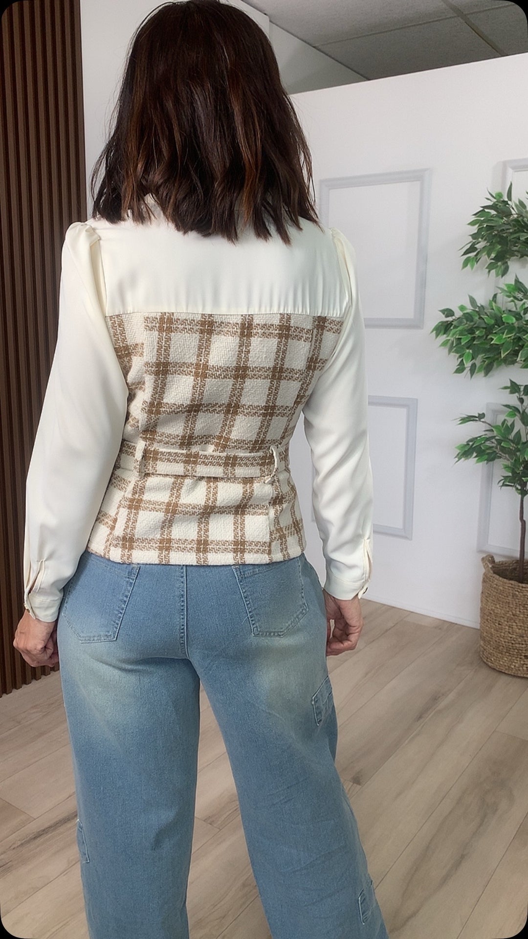 Tenaz Latte Contrast Top