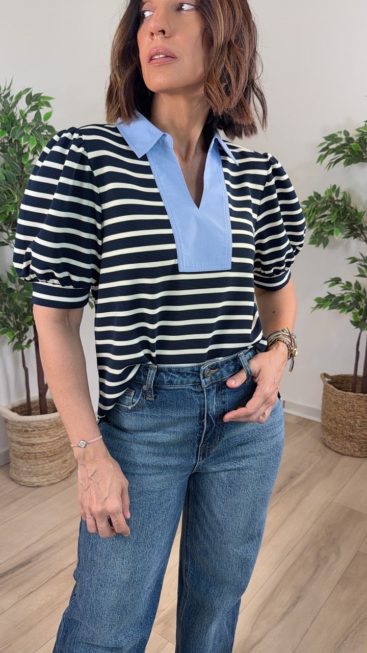 Futuro Navy Top