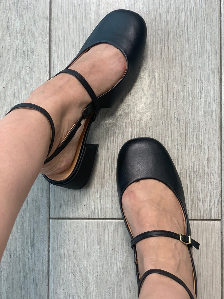 Vizzano Black Round Square Heels