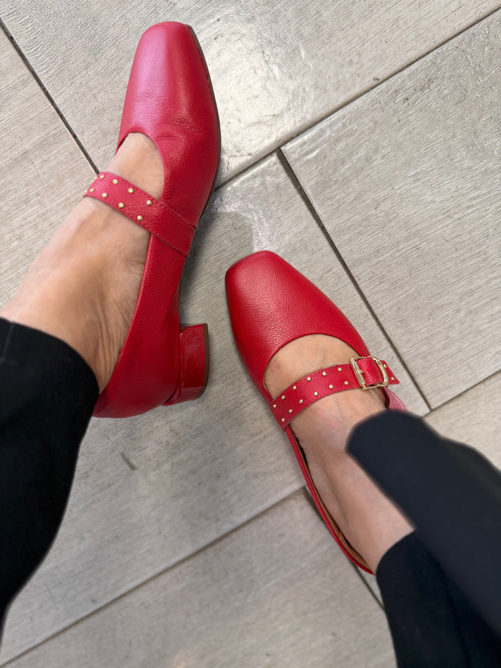 Tchocco Red Buckle Flats