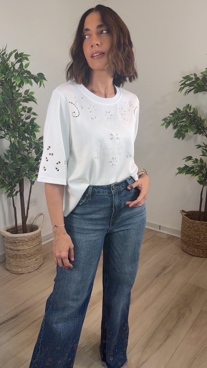 Notable Off White Top