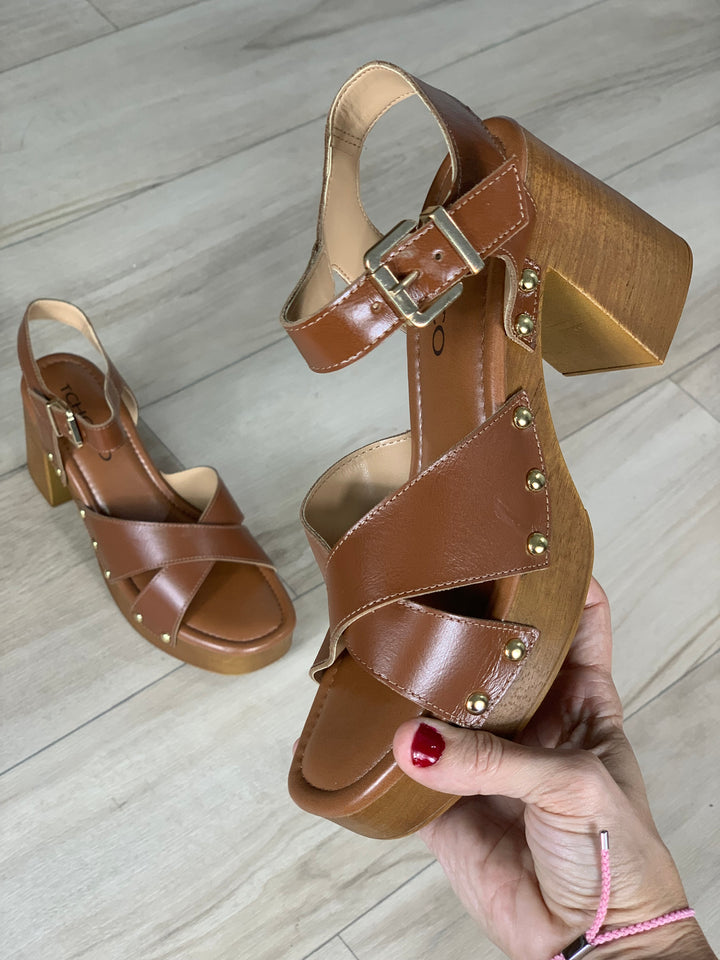 Tchocco Brown Platforms