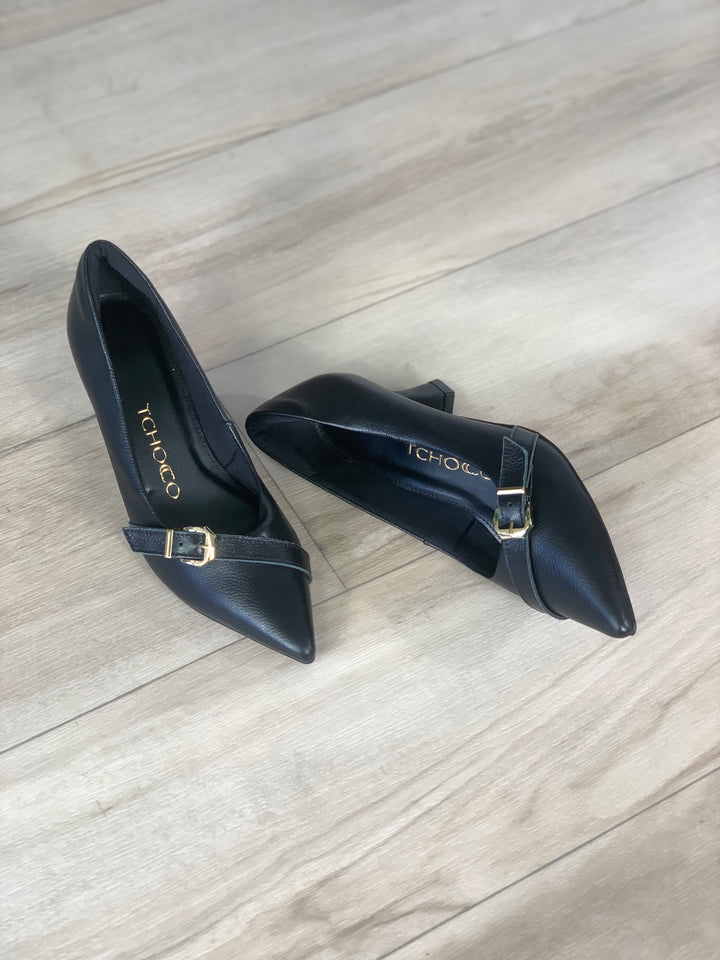 Tchocco Black Buckle Classic Heels