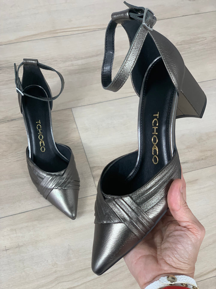 Tchocco Onix Draping Block Heels