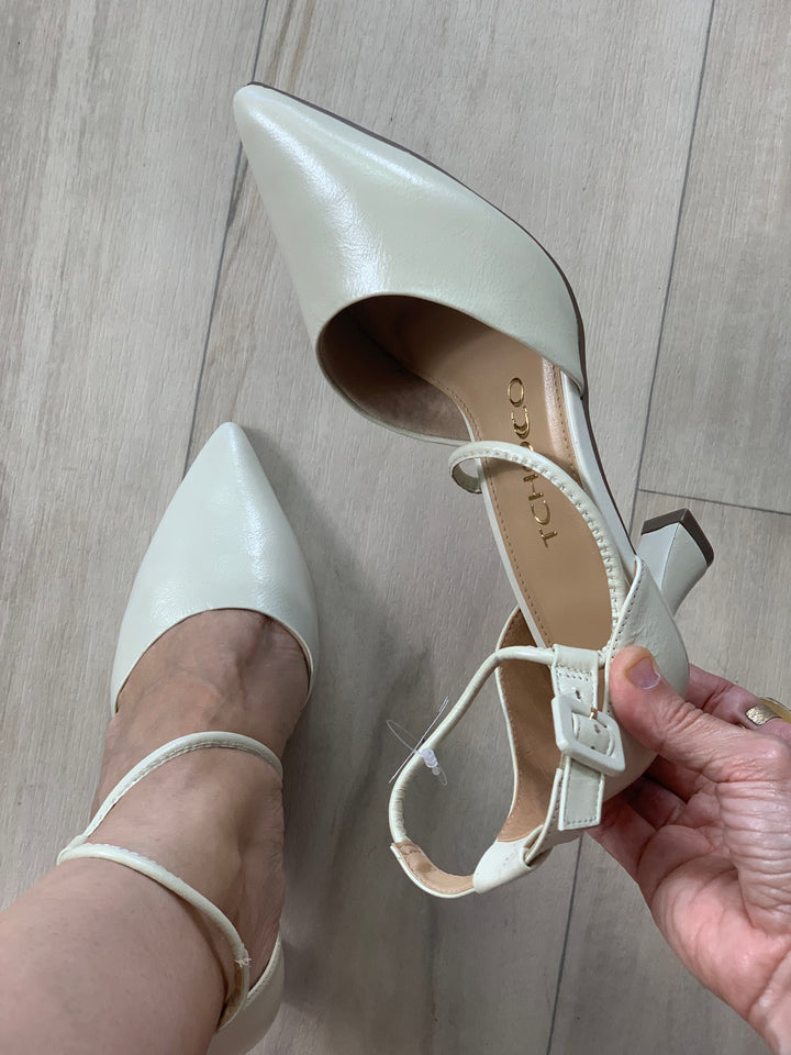 Tchocco Glacial Classic Heels