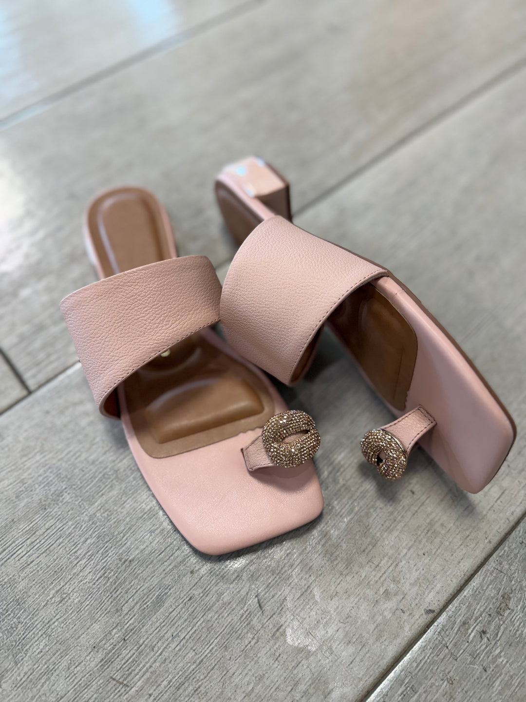 Tchocco Rose RD Sandals