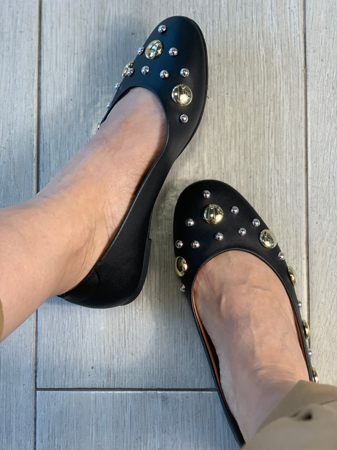 Vizzano Black Studded Flats