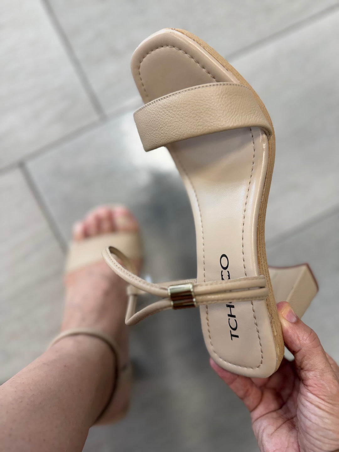 Tchocco Nude Elegant Block Heels Sandals