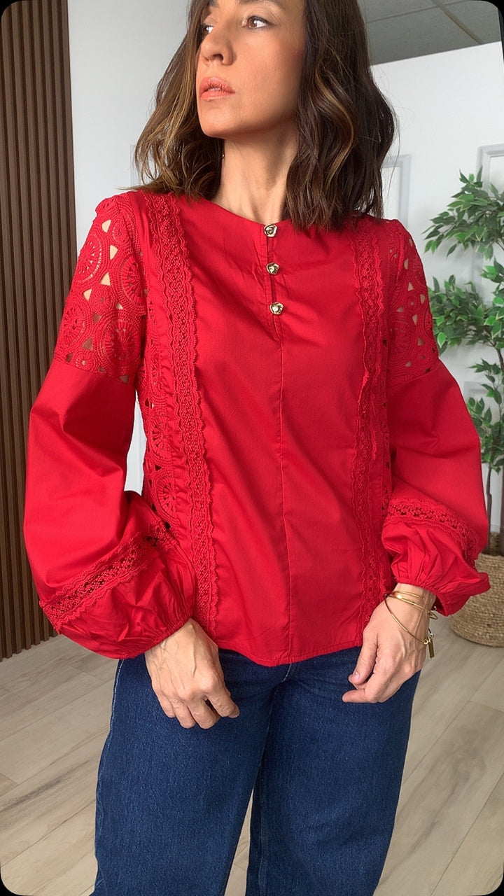 Esfuerzo Red Blouse