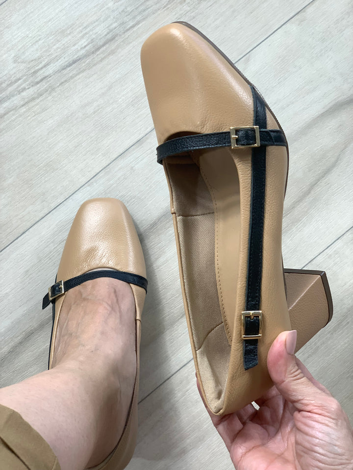 Tchocco Antique/Preto Block Heels