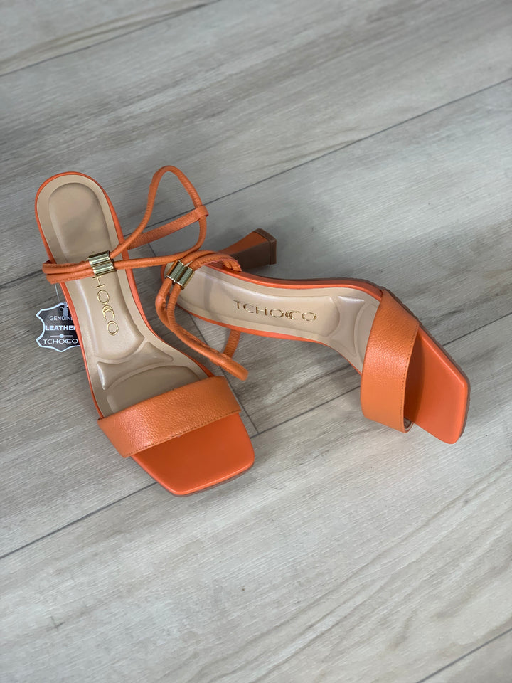 Tchocco Caramel/Gold Heels Sandals