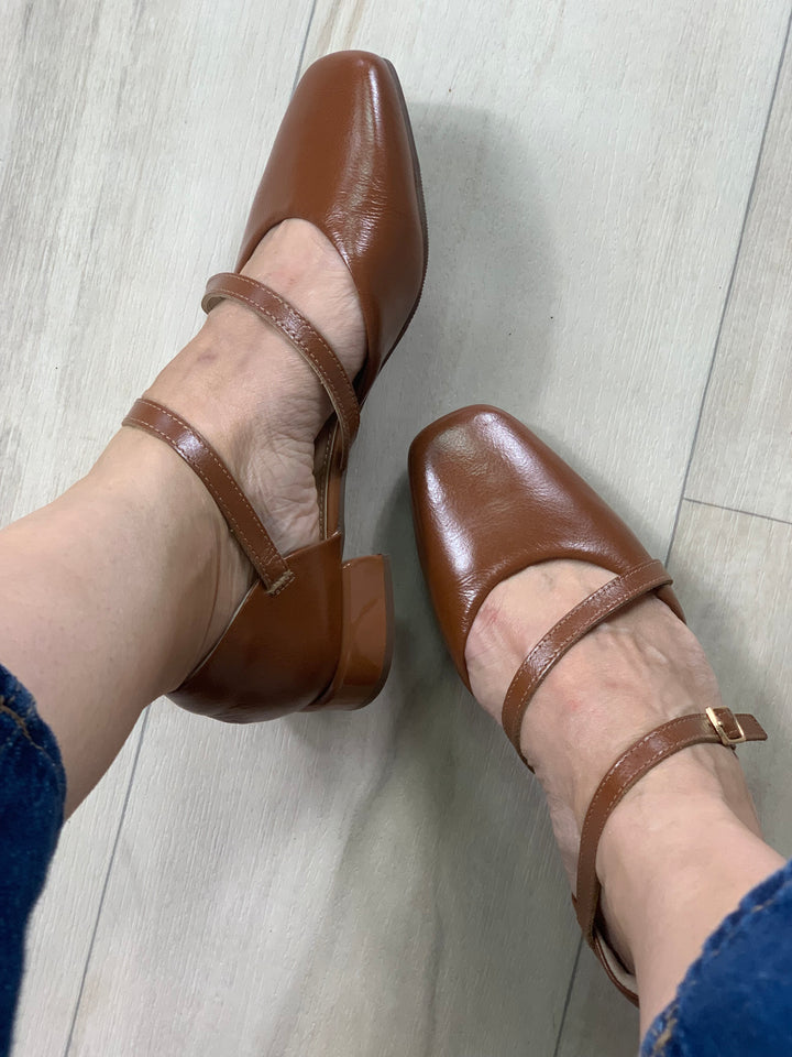 Tchocco Brown Mary Janes