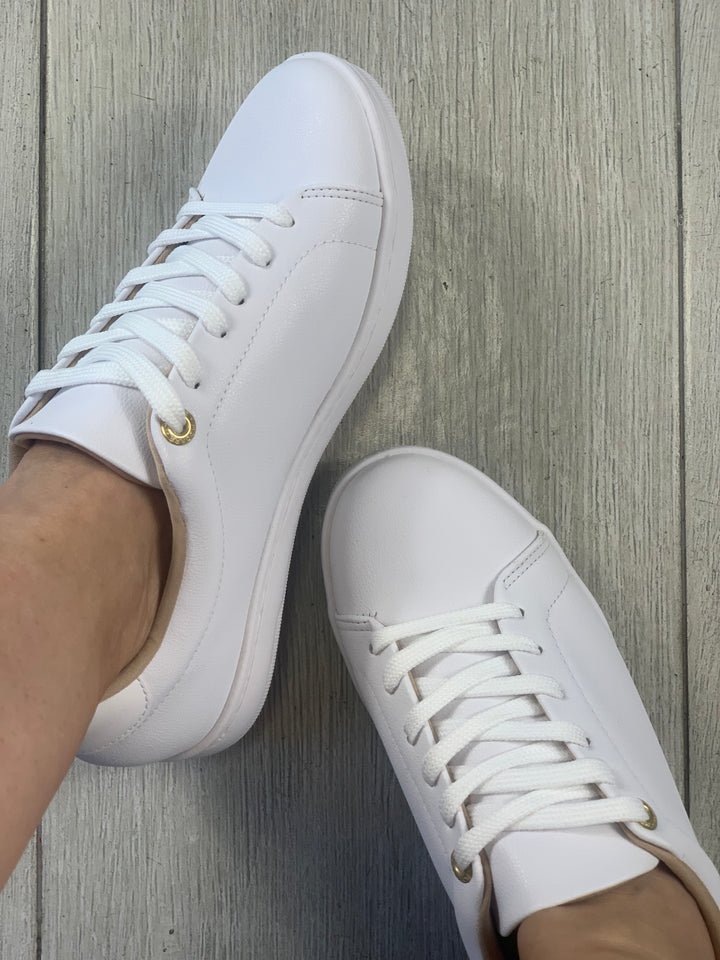 Modare White Sneakers