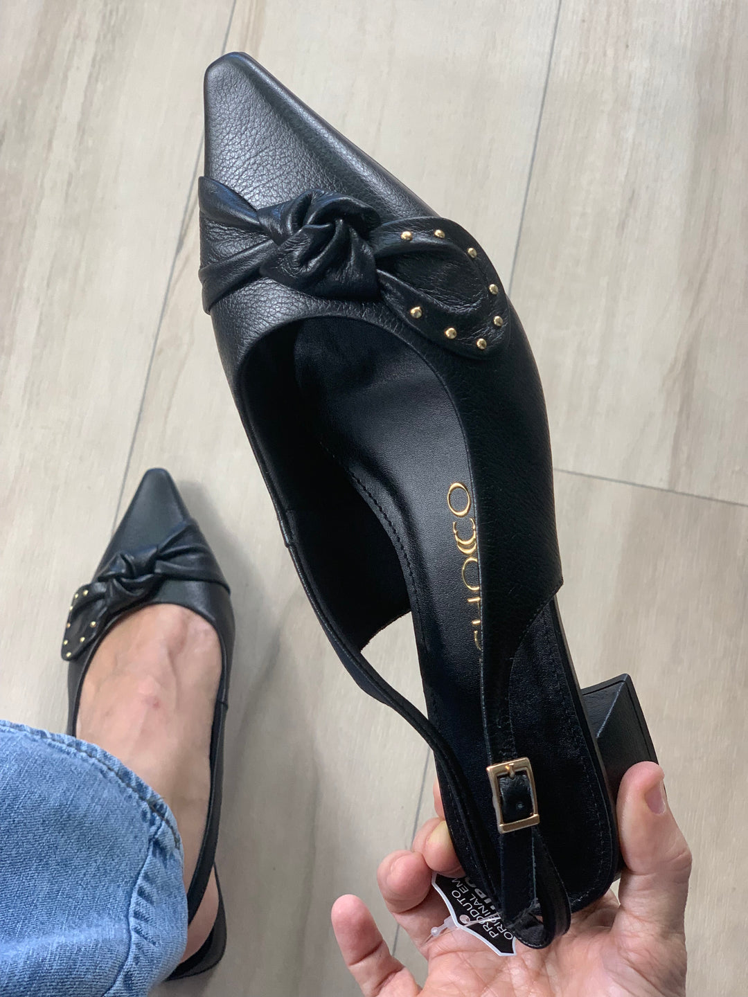 Tchocco Black Bow Slingback Flats