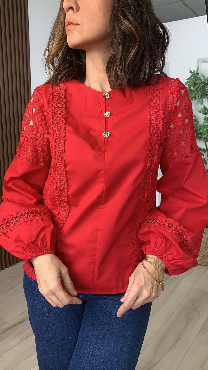 Esfuerzo Red Blouse