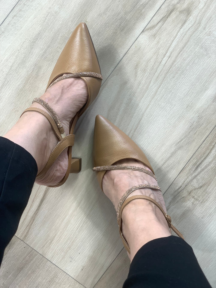 Tchocco Camel Rhinestones Classic Heels
