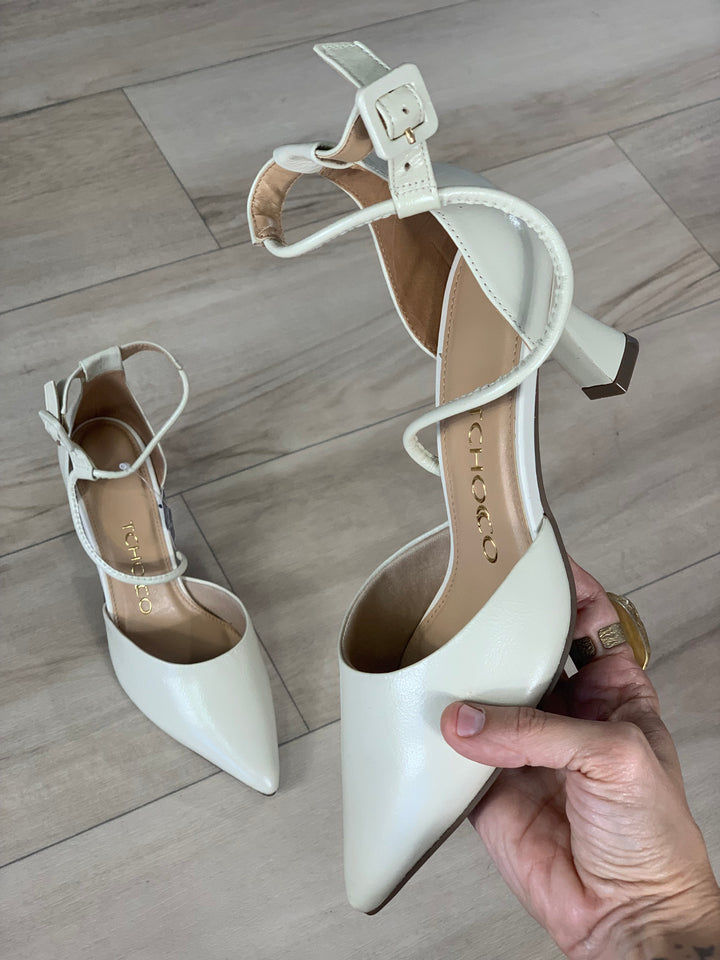Tchocco Glacial Classic Heels