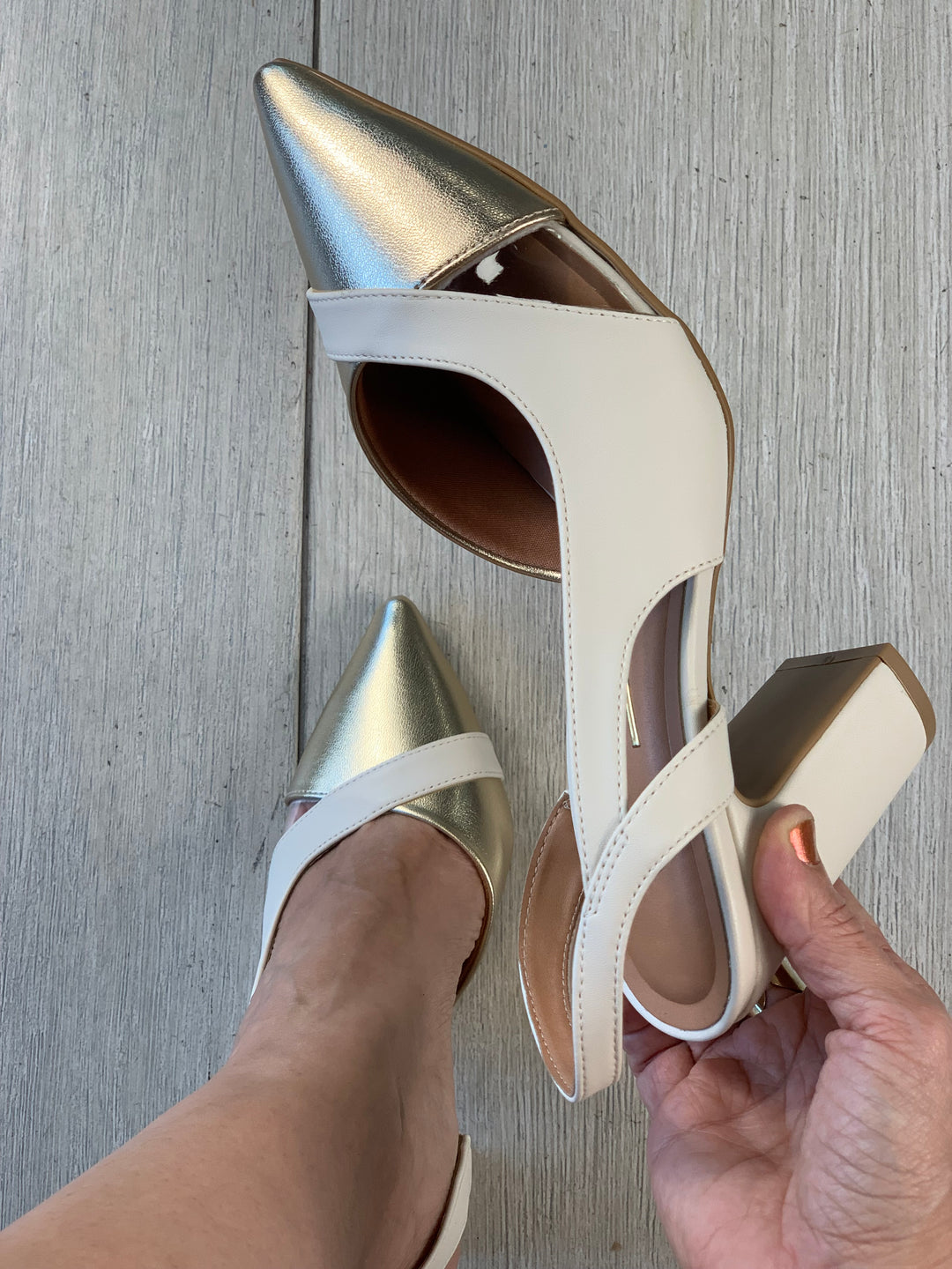 Vizzano White/Gold Square Heels