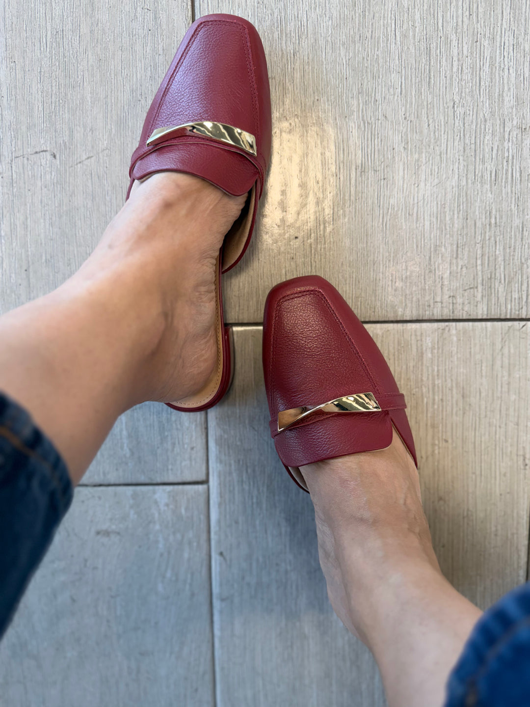 Tchocco Wine Round Mules