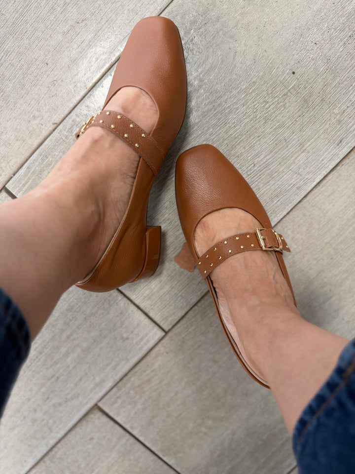 Tchocco Whisky Buckle Flats