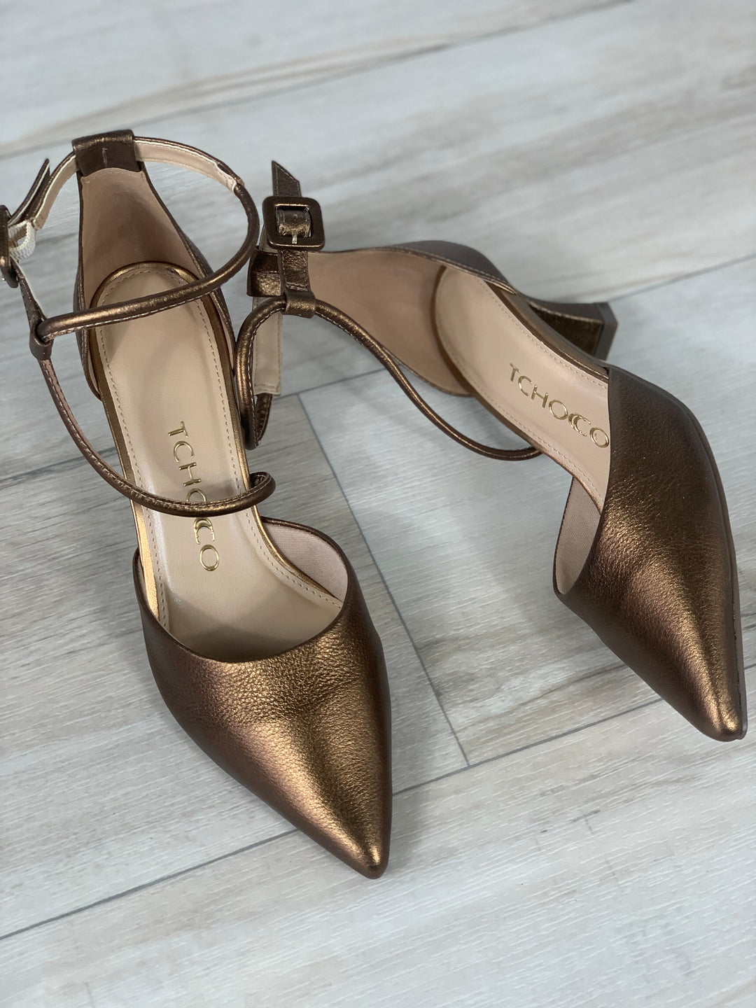 Tchocco Bronze Classic Heels