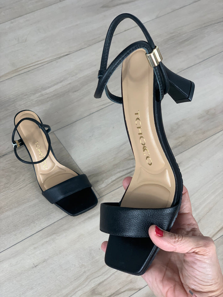 Tchocco Black/Gold Heels Sandals