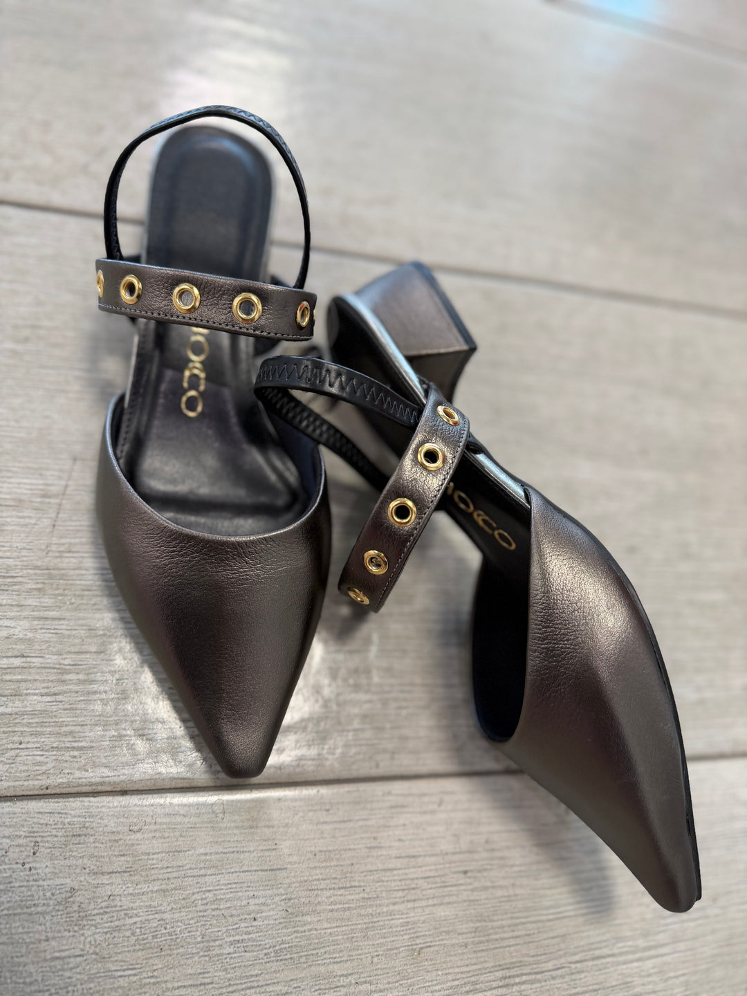 Tchocco Onix Slingback Flats