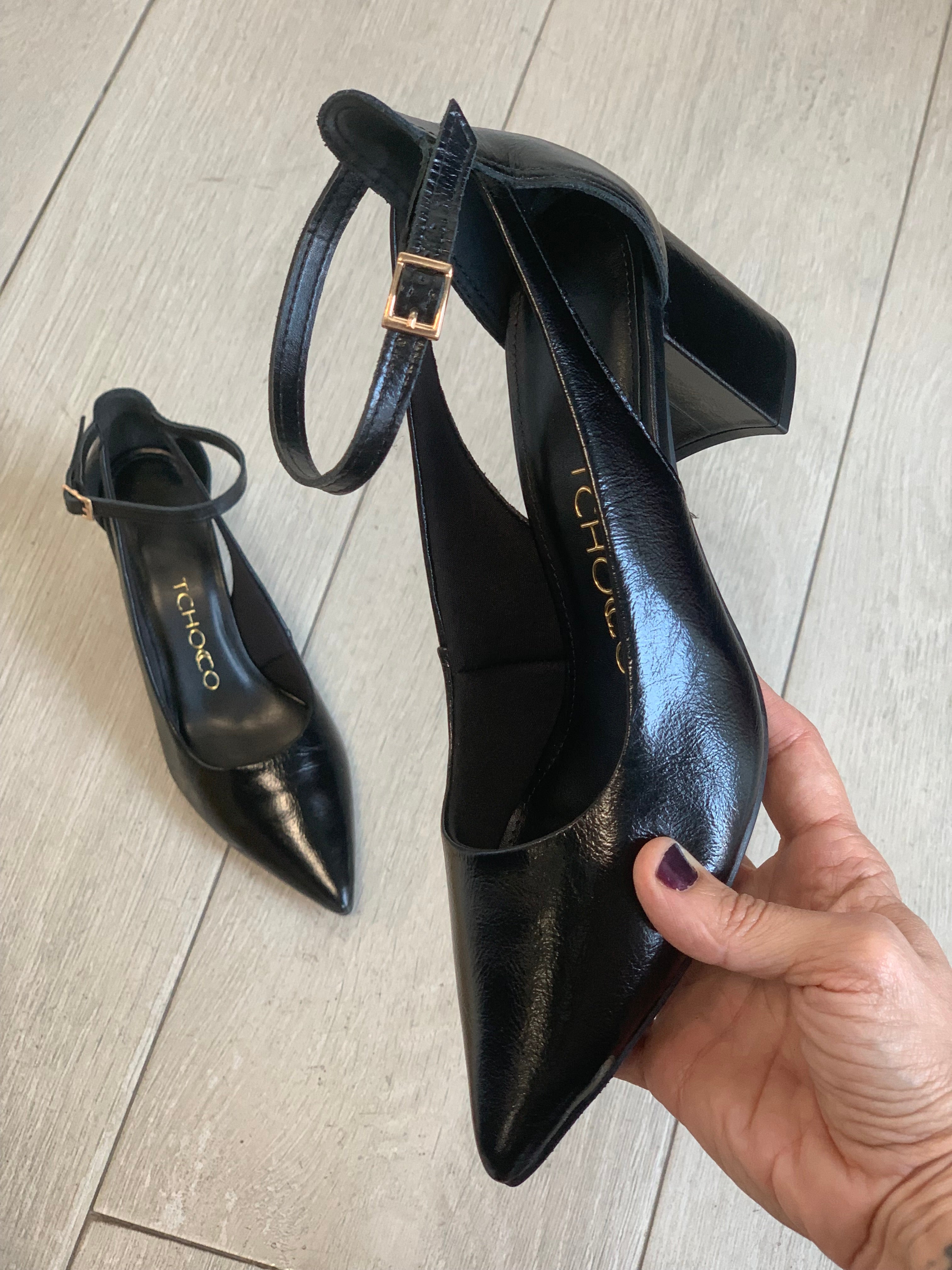 Tchocco Preto Strappy Euro Block Heels